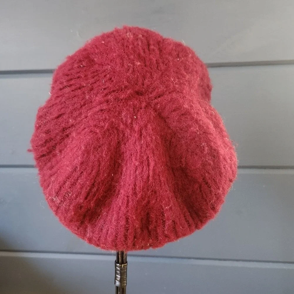 Vintage Red Beret‎ - Picture 4 of 4